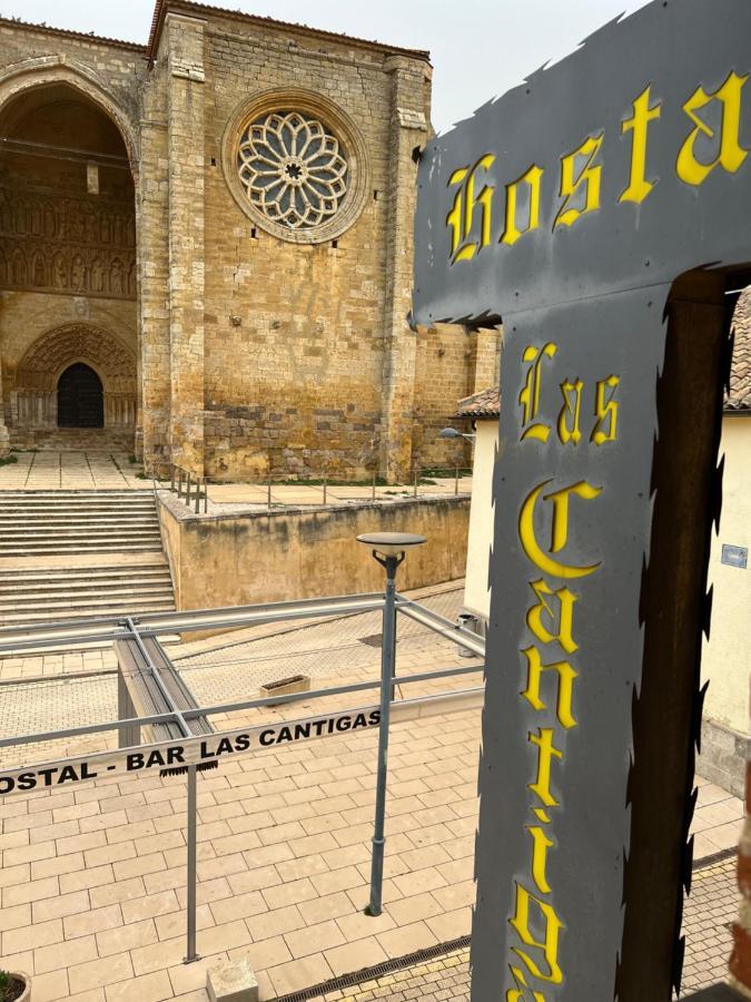 Las Cantigas Villalcázar de Sirga Exteriör bild